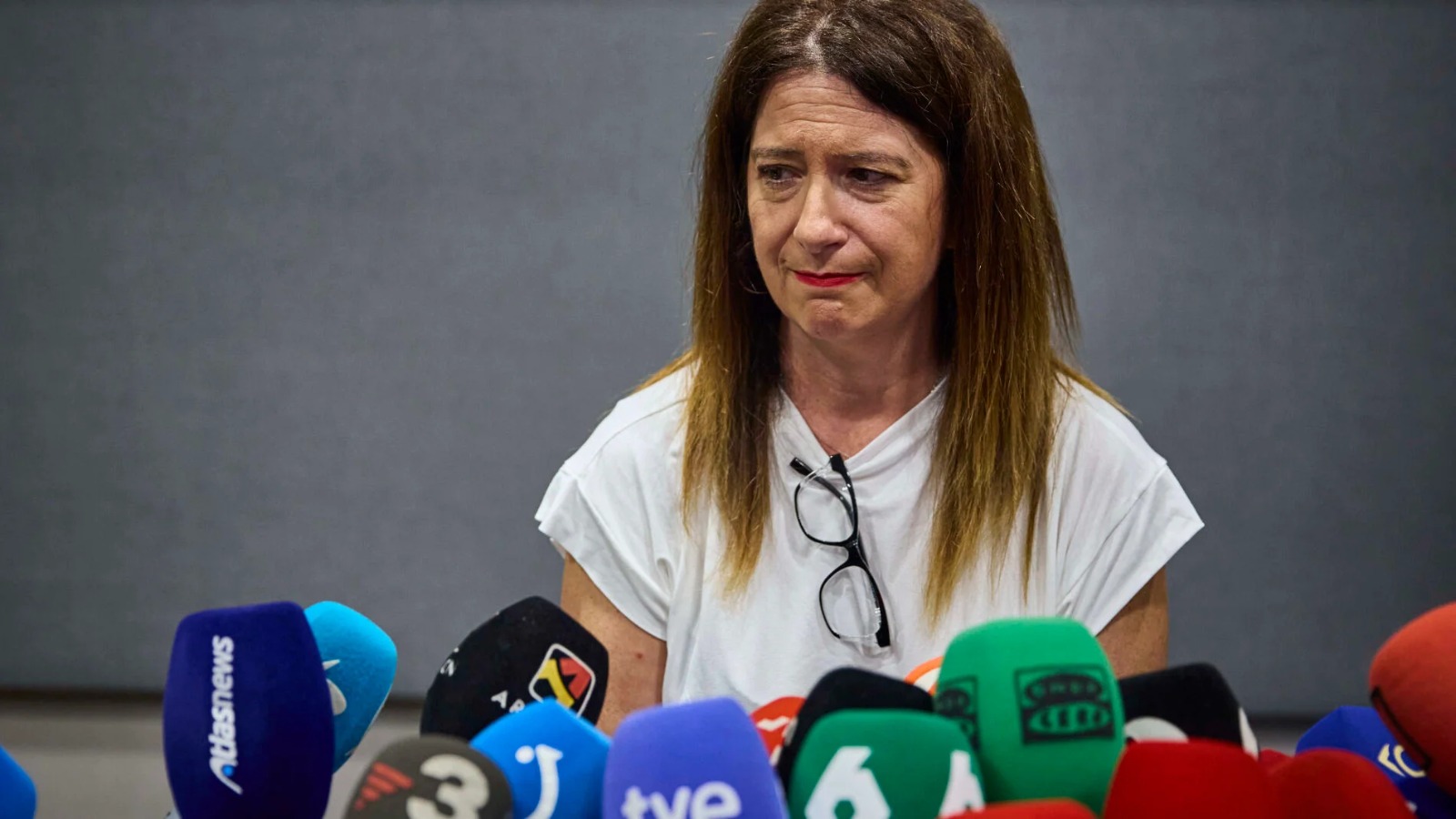 El juez Zamarriego cede y acepta unificar la investigación a las "cloacas del PSOE" en la Audiencia Nacional
