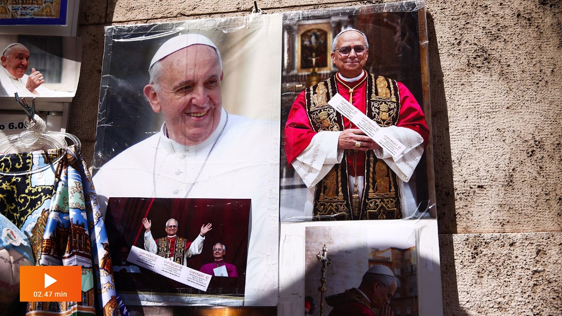Los papas y sus 'trending topic': del "¡No tengáis miedo!" de Juan Pablo II al "Hagan lío" de Francisco
